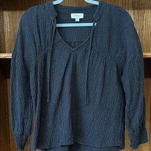 Evereve Black Gauze Blouse